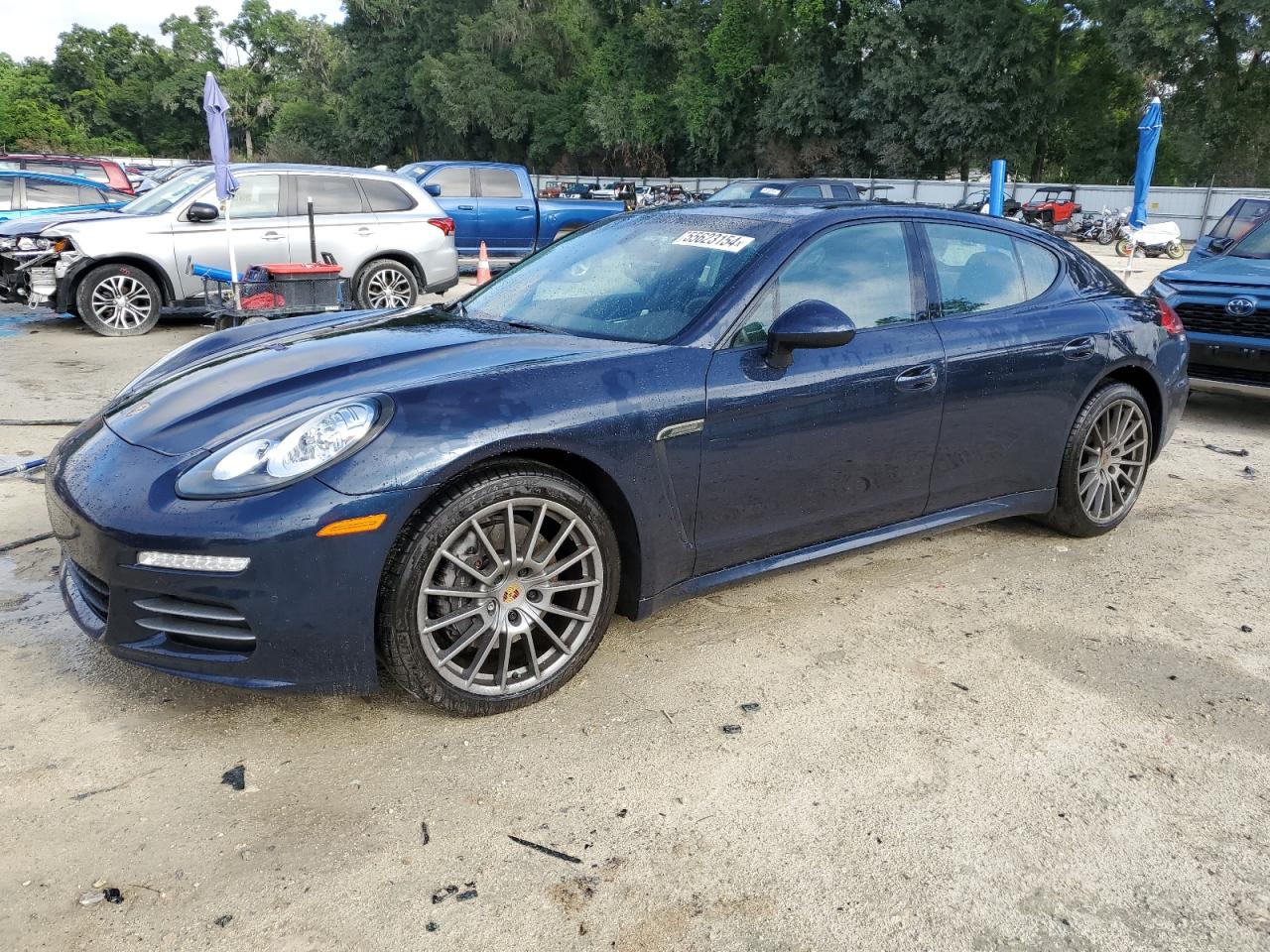 2015 PORSCHE PANAMERA 2