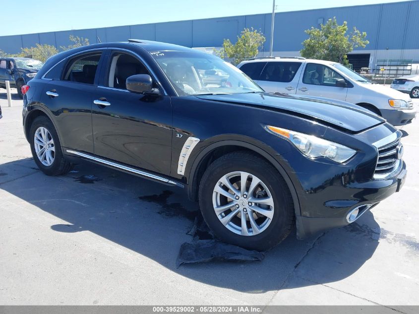 2016 INFINITI QX70