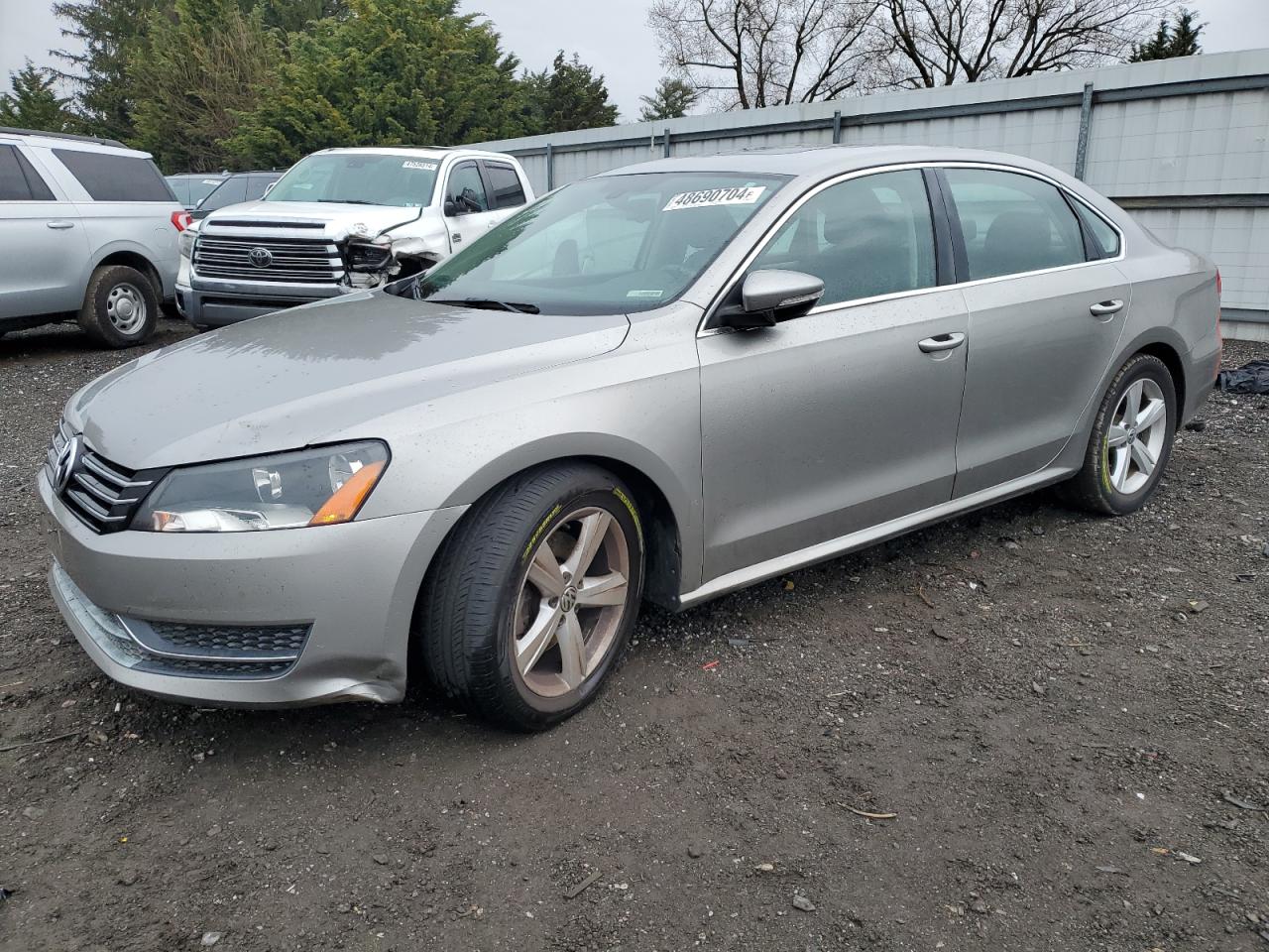 2012 VOLKSWAGEN PASSAT SE