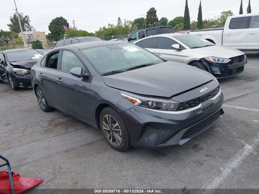 2023 KIA FORTE LXS