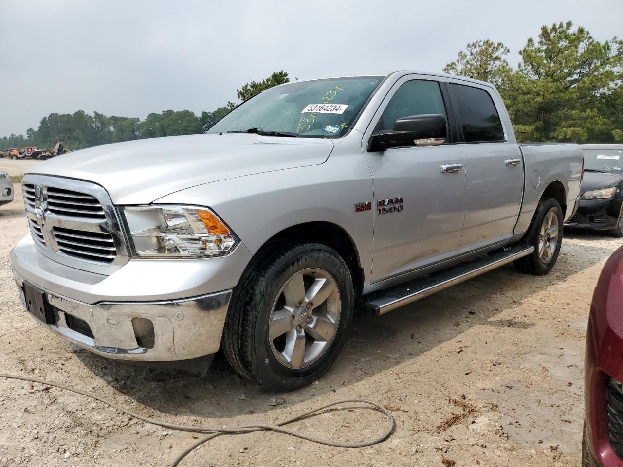 2016 RAM 1500 SLT