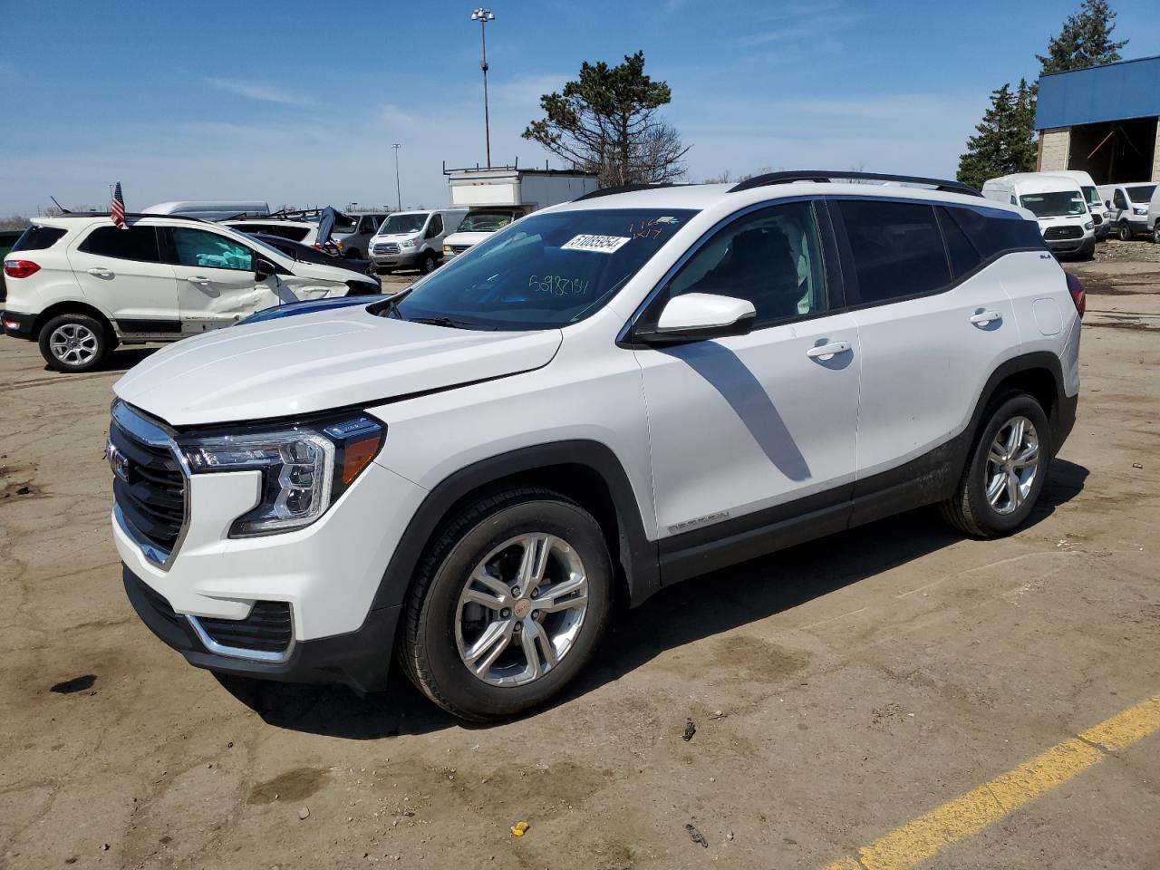 2023 GMC TERRAIN SLE