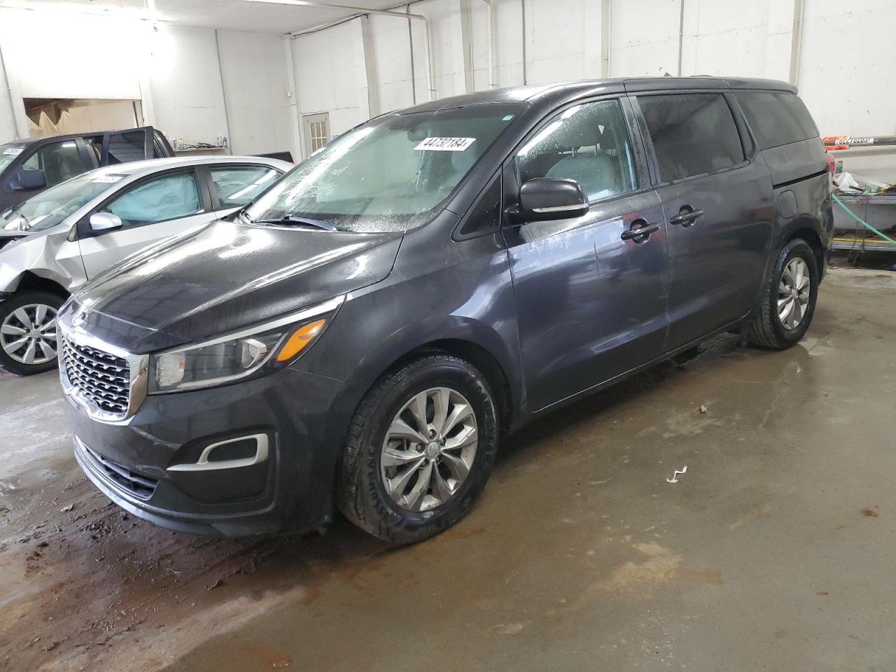 2020 KIA SEDONA LX