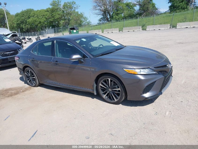 2020 TOYOTA CAMRY XSE