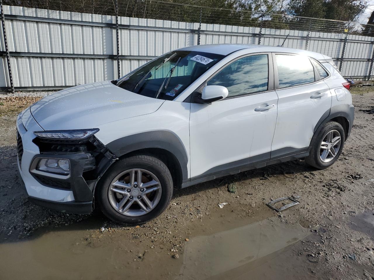 2021 HYUNDAI KONA SE