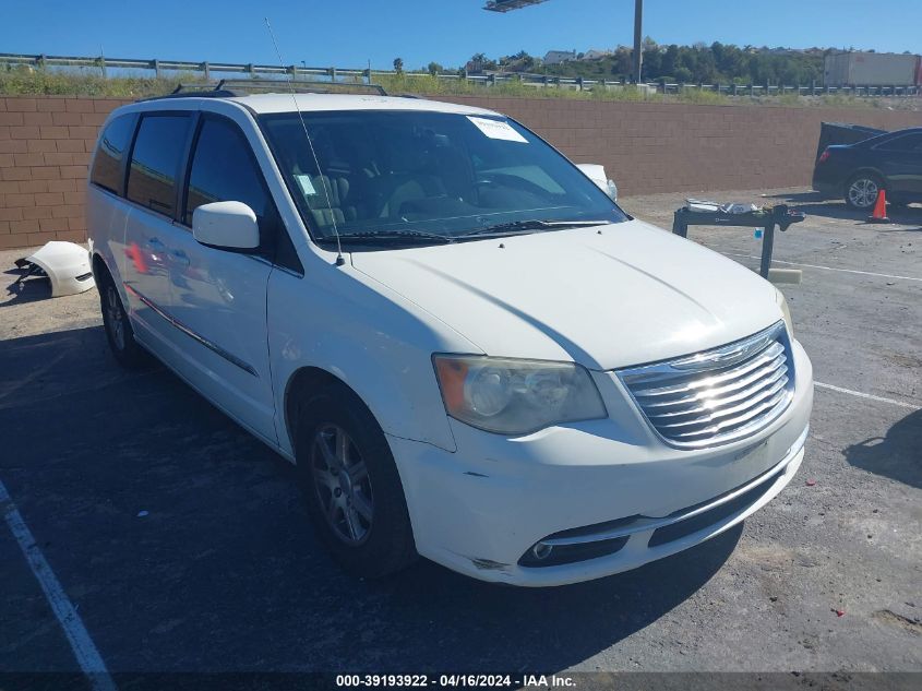 2013 CHRYSLER TOWN & COUNTRY TOURING