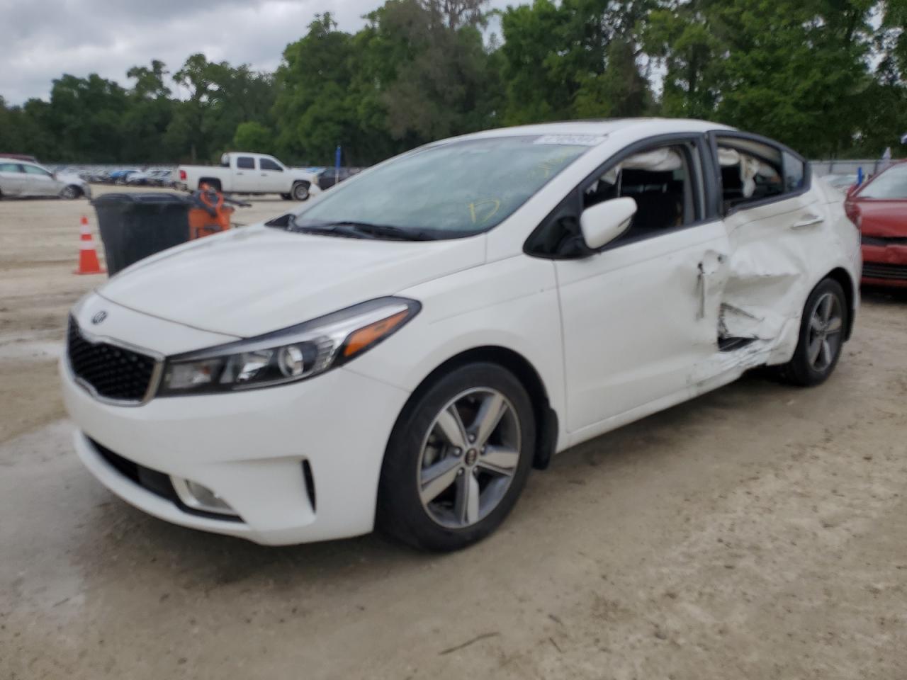 2018 KIA FORTE LX