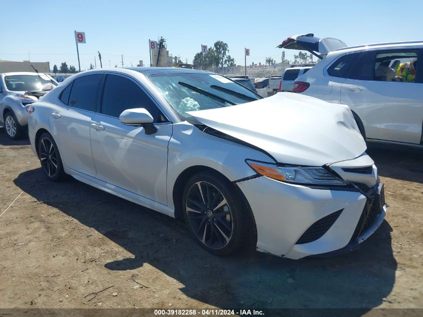 2020 TOYOTA CAMRY XSE