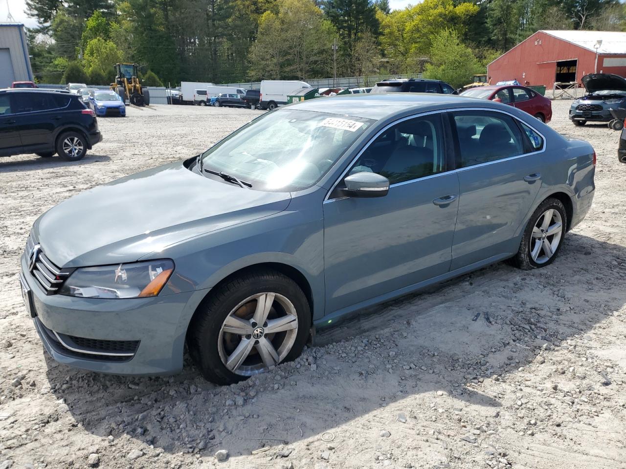 2013 VOLKSWAGEN PASSAT SE