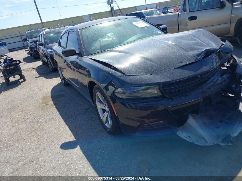 2017 DODGE CHARGER SXT RWD