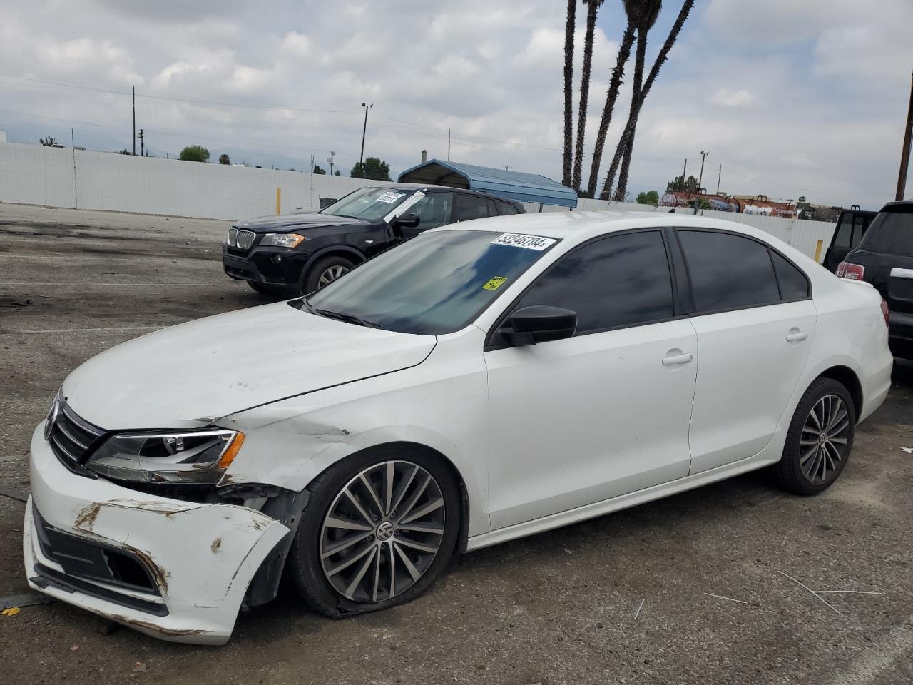 2016 VOLKSWAGEN JETTA SPORT