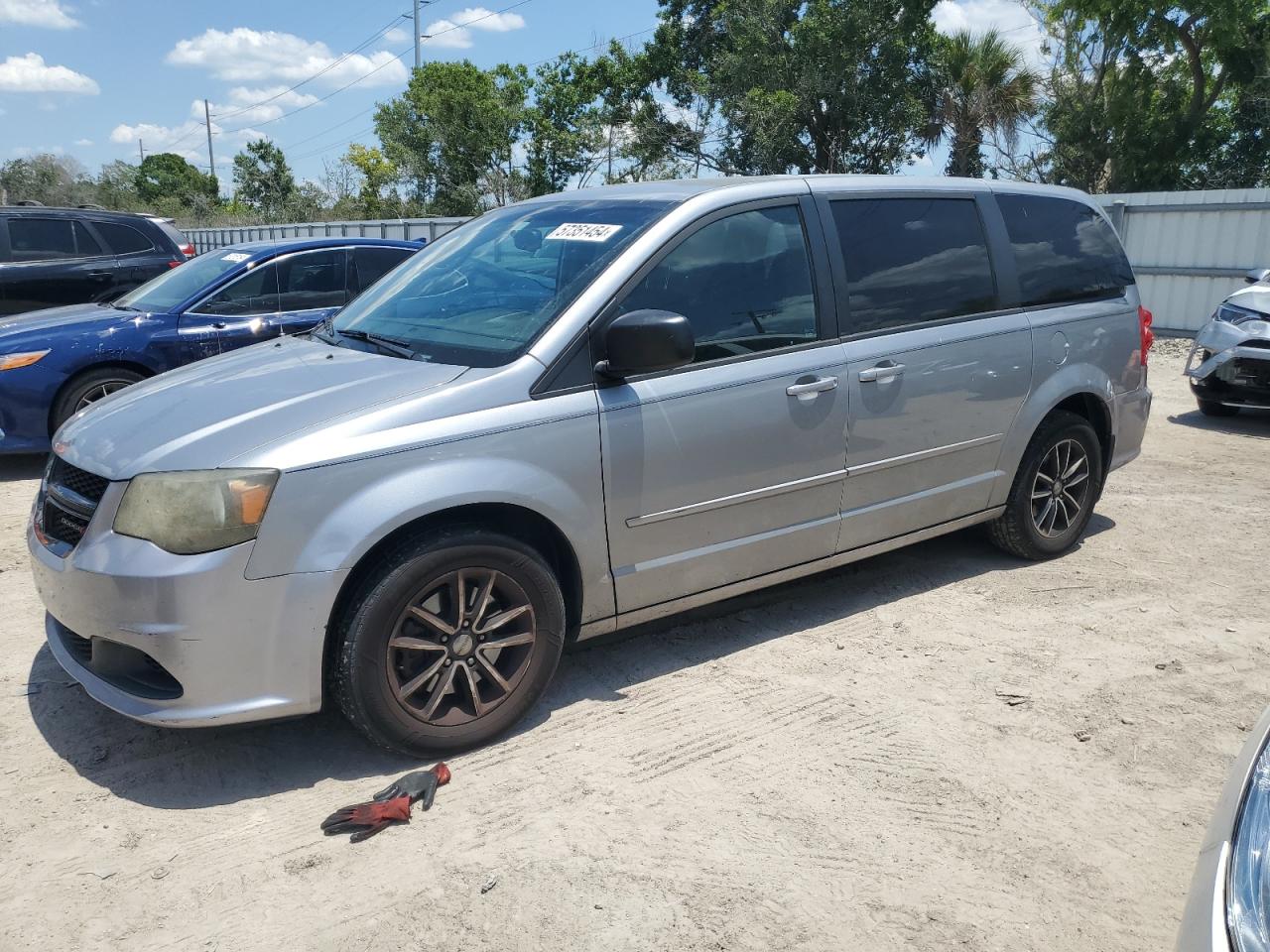 2014 DODGE GRAND CARAVAN SE