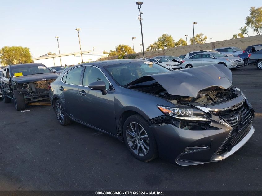 2016 LEXUS ES 300H