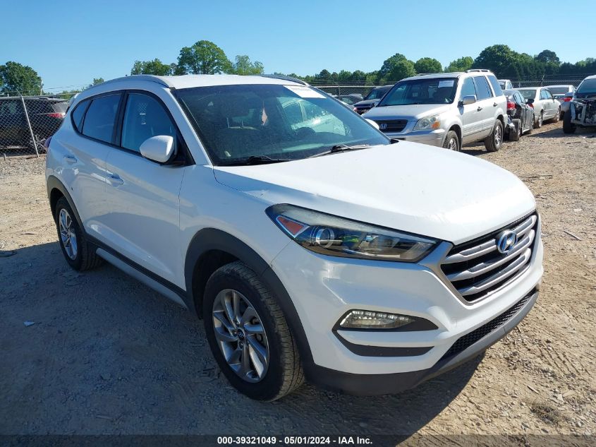 2017 HYUNDAI TUCSON SE