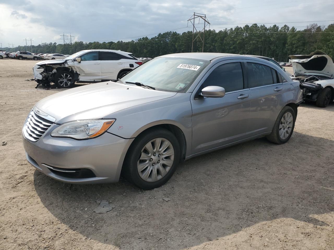 2013 CHRYSLER 200 LX