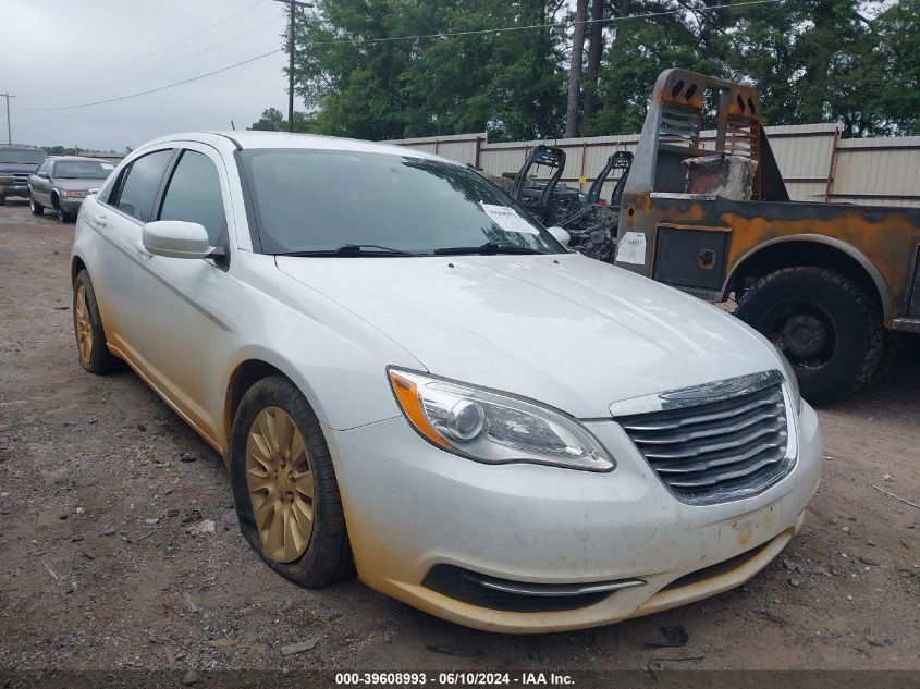 2013 CHRYSLER 200 LX