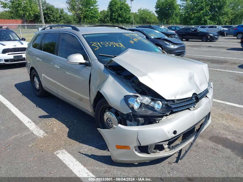 2013 VOLKSWAGEN JETTA SPORTWAGEN 2.0L TDI