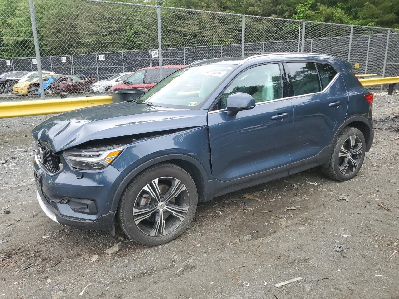 2021 VOLVO XC40 T5 INSCRIPTION