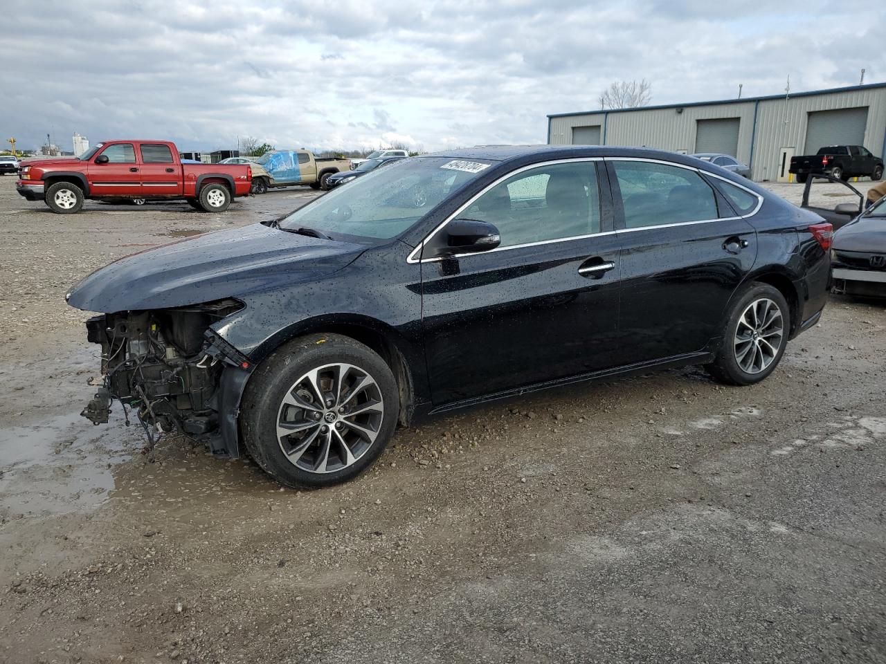 2016 TOYOTA AVALON XLE