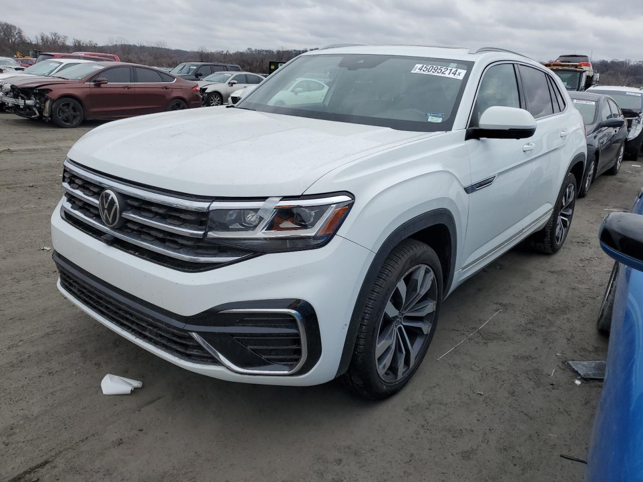 2020 VOLKSWAGEN ATLAS CROSS SPORT SEL PREMIUM R-LINE