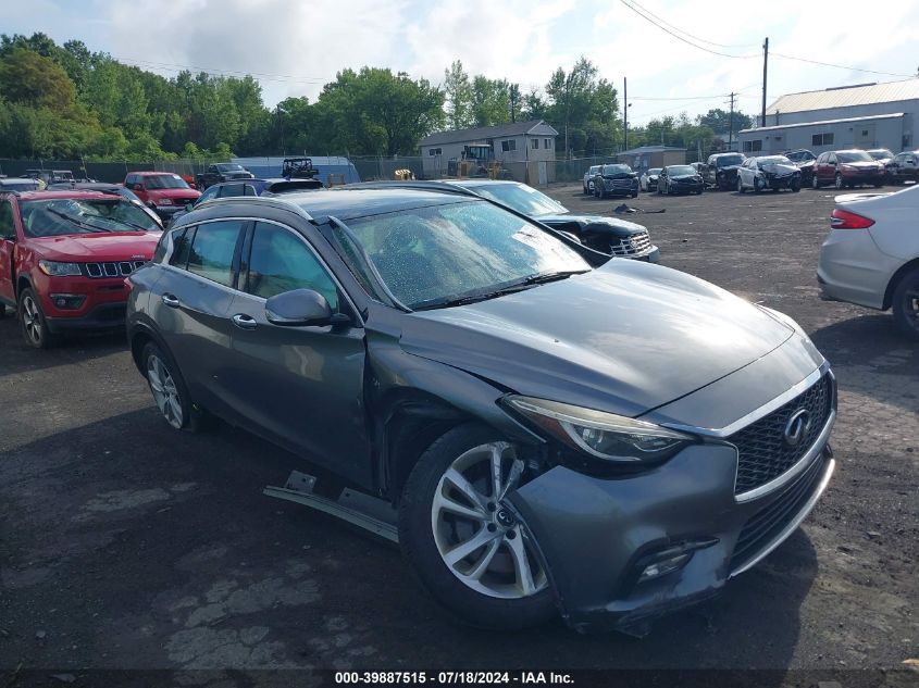 2017 INFINITI QX30 PREMIUM