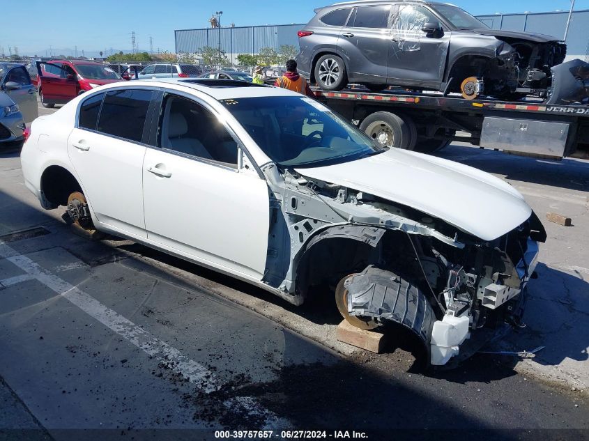 2015 INFINITI Q40