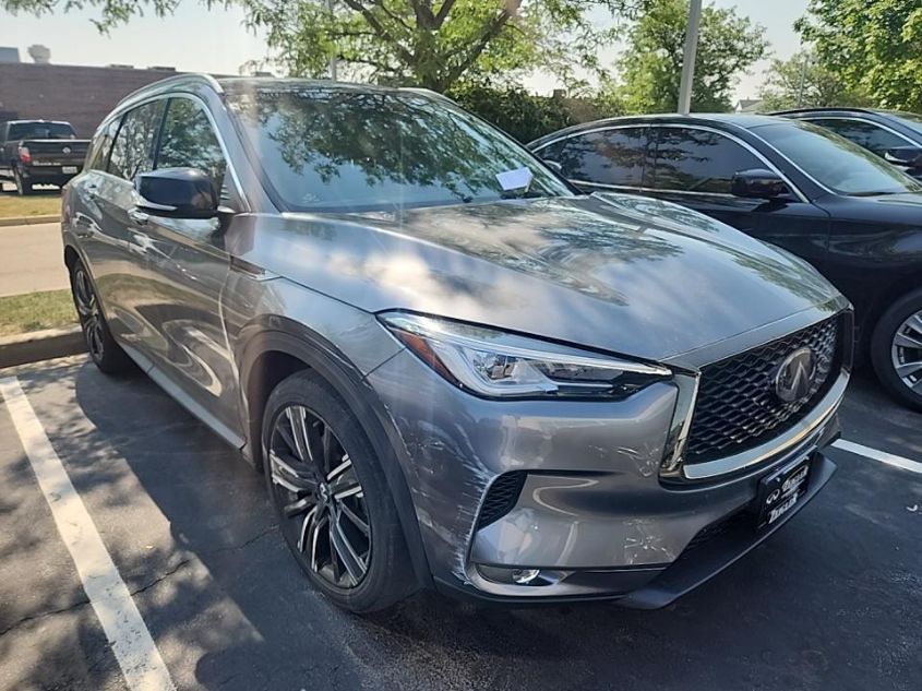 2021 INFINITI QX50 LUXE