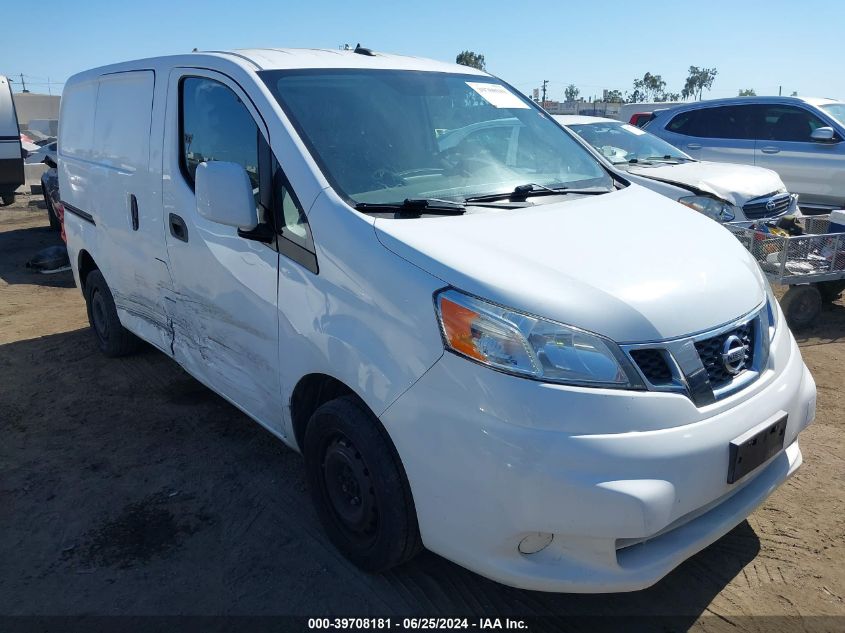 2014 NISSAN NV200 SV