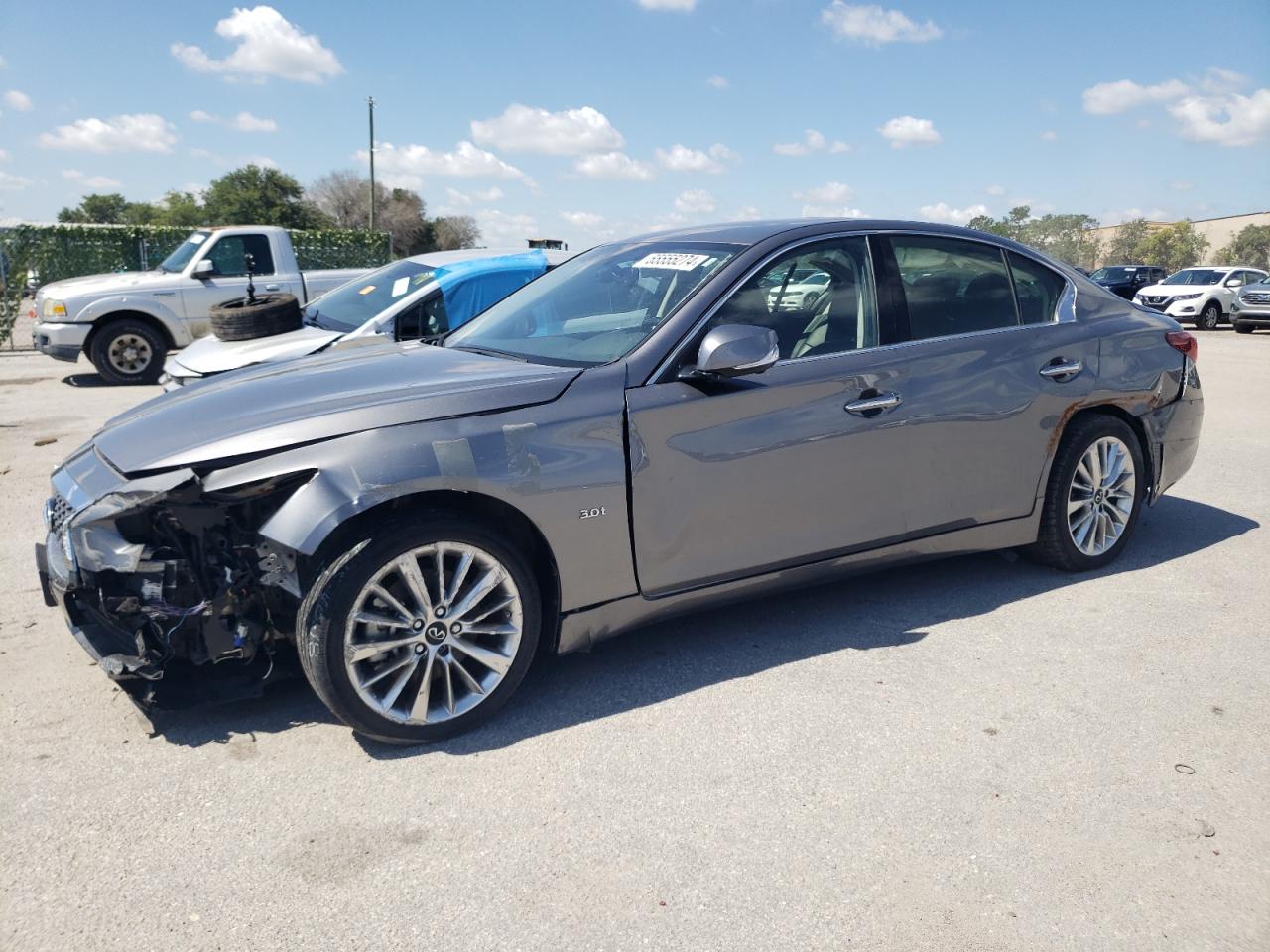 2021 INFINITI Q50 LUXE