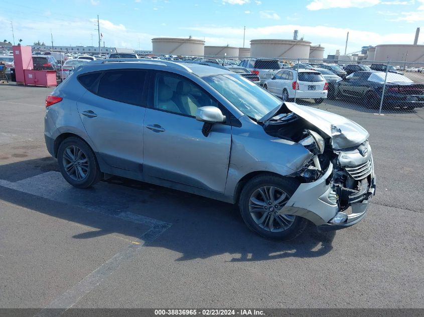 2015 HYUNDAI TUCSON SE