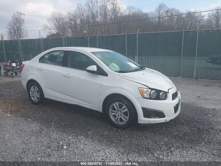 2016 CHEVROLET SONIC LT AUTO