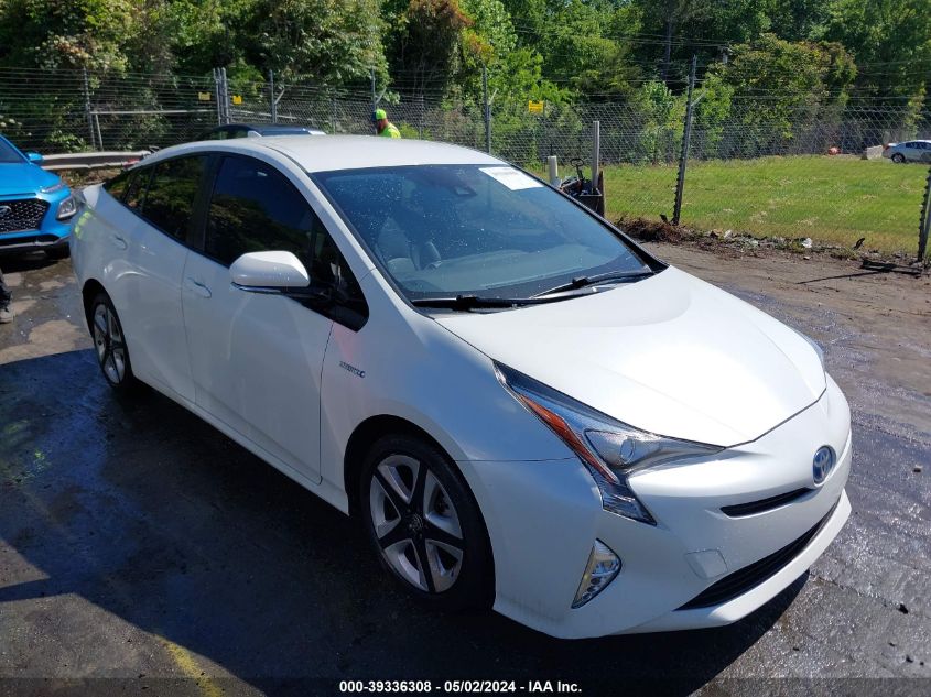 2016 TOYOTA PRIUS FOUR TOURING