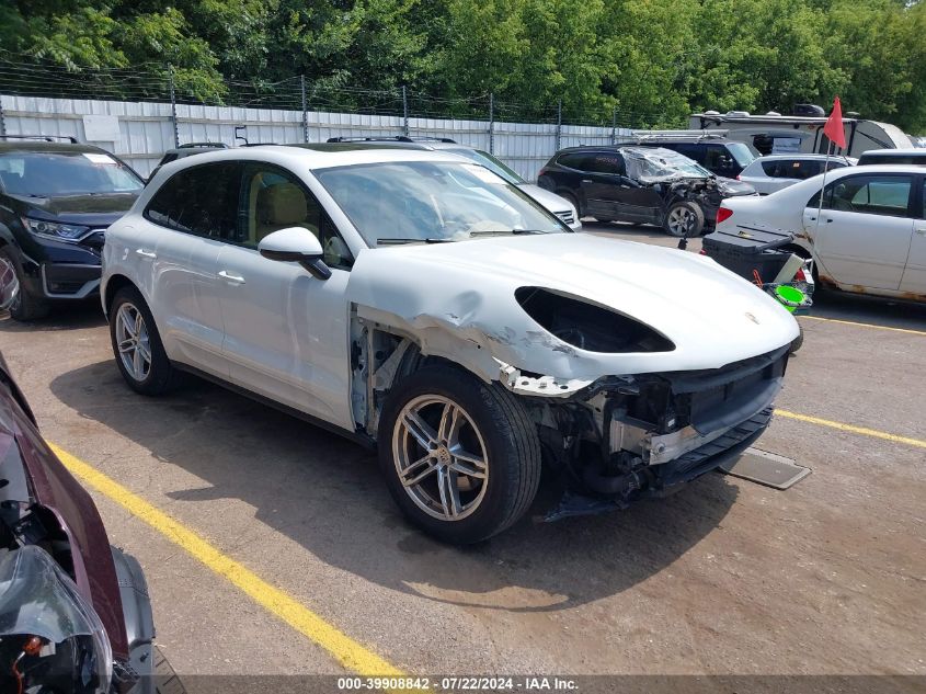 2017 PORSCHE MACAN