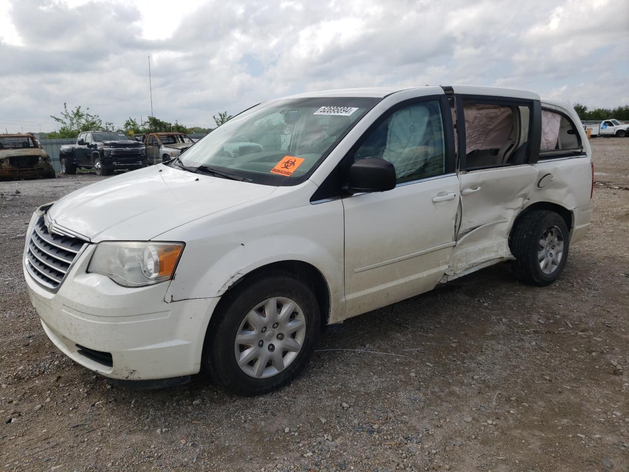 2010 CHRYSLER TOWN & COUNTRY LX