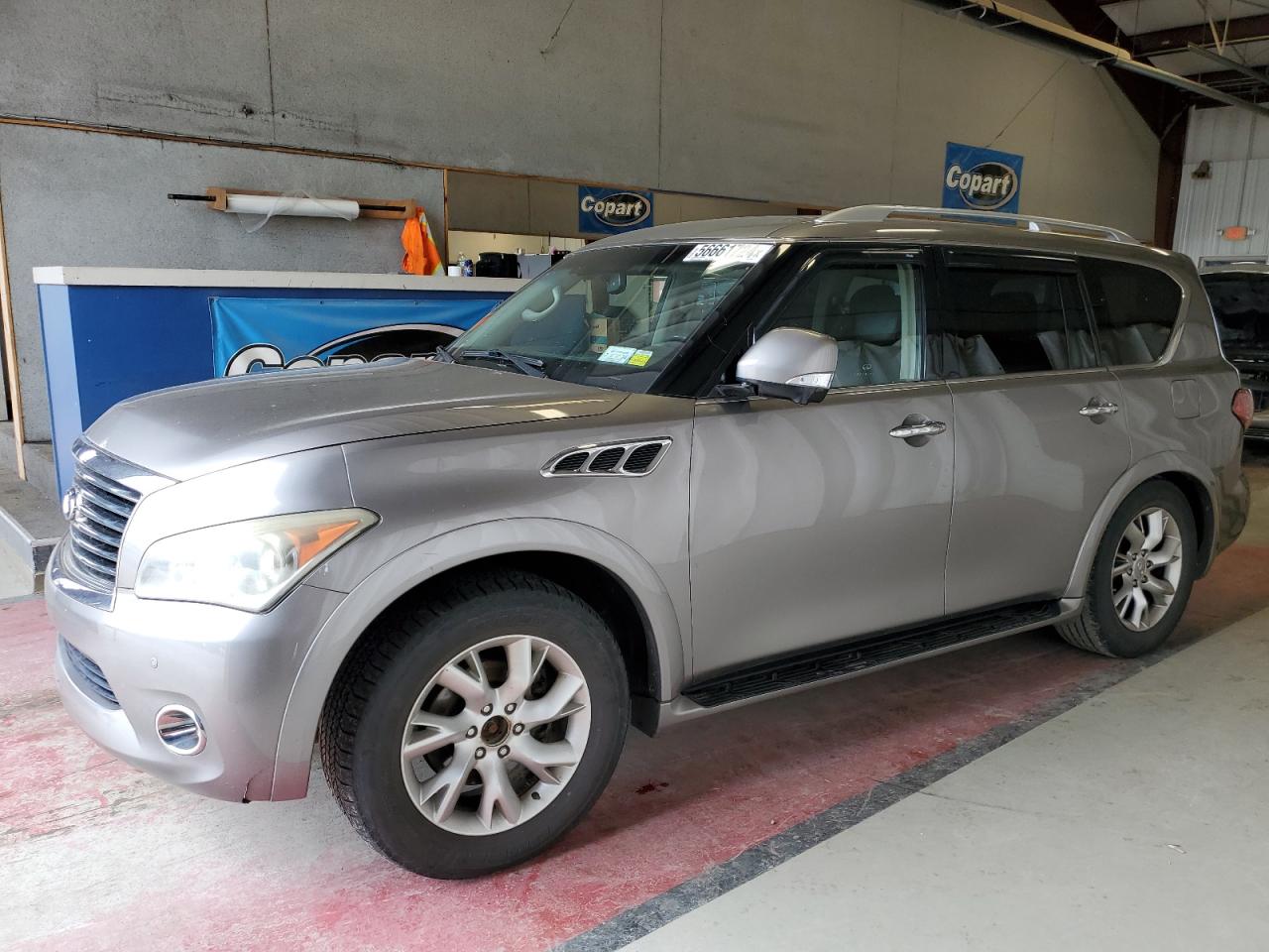 2011 INFINITI QX56