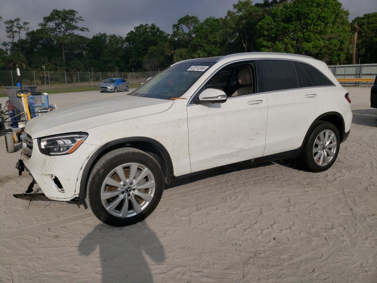 2020 MERCEDES-BENZ GLC 300