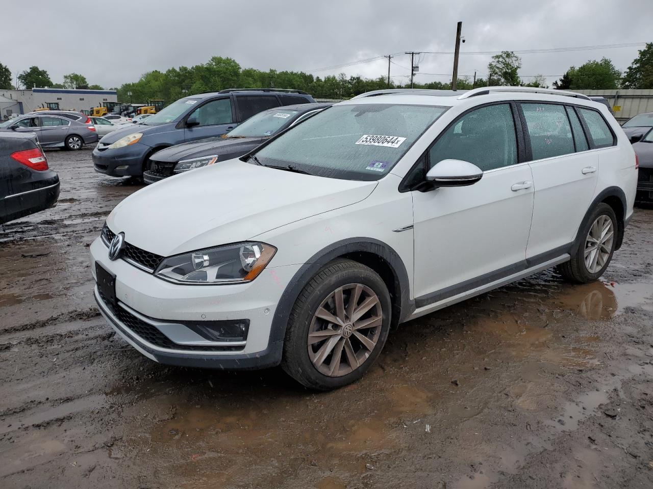 2017 VOLKSWAGEN GOLF ALLTRACK S