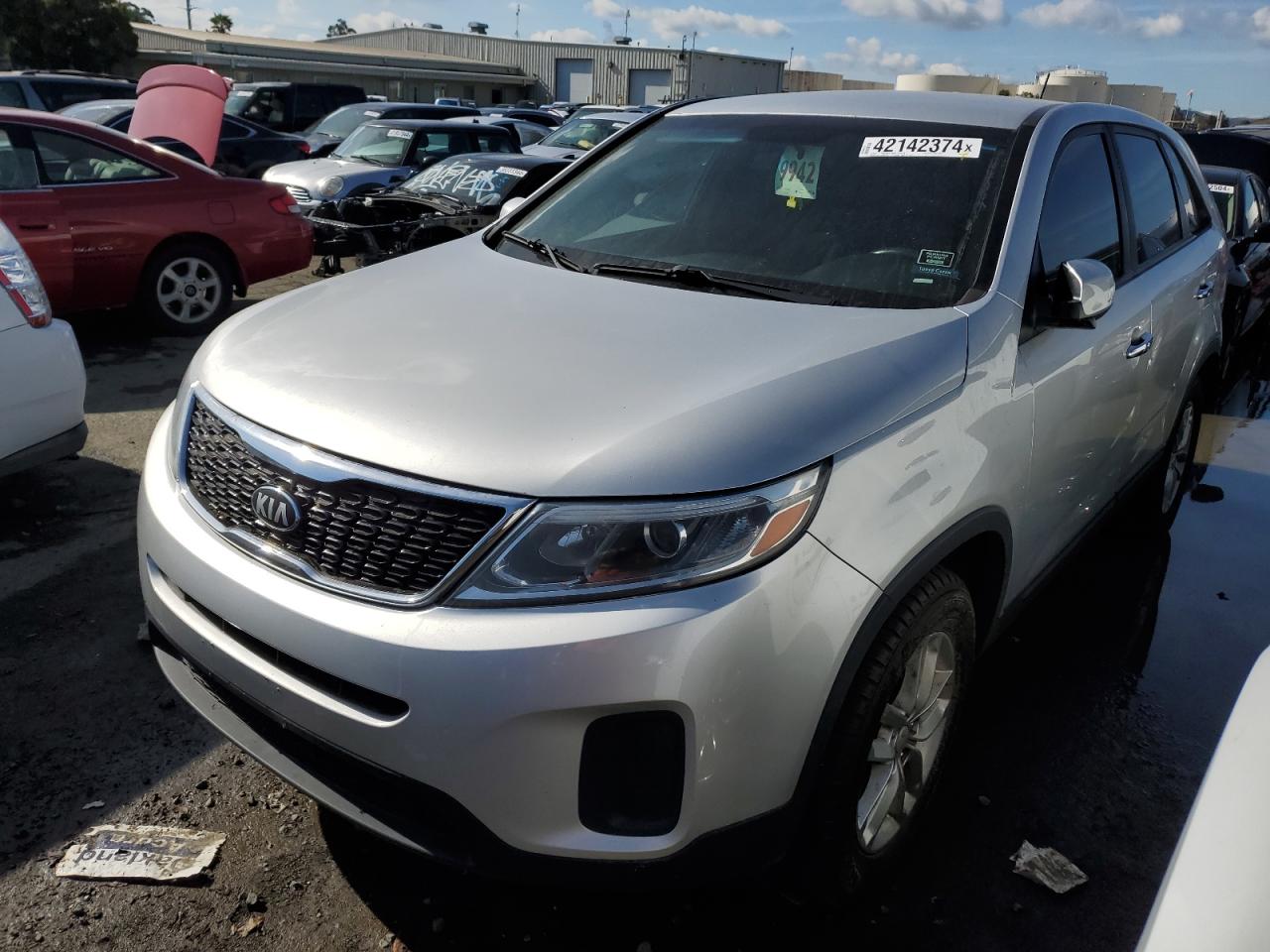 2014 KIA SORENTO LX