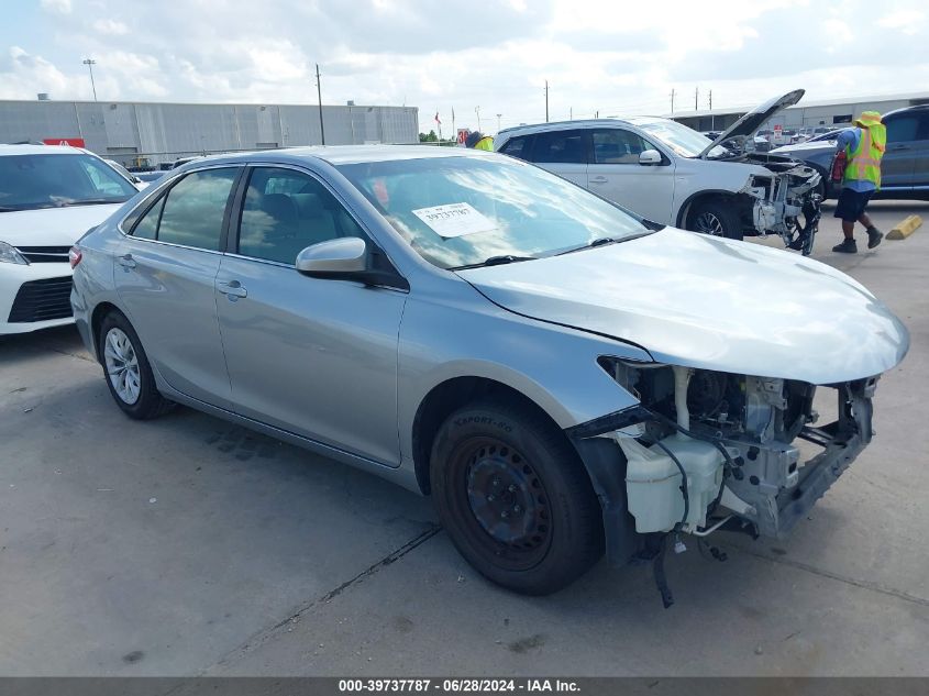 2015 TOYOTA CAMRY LE