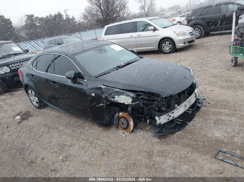 2018 LEXUS IS 300