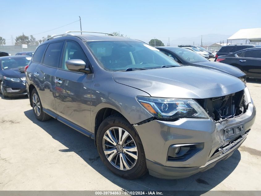 2017 NISSAN PATHFINDER SV