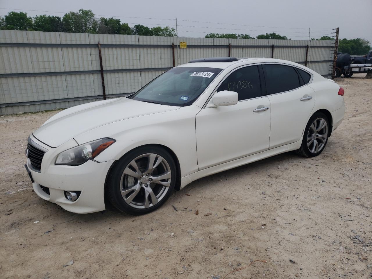 2013 INFINITI M56