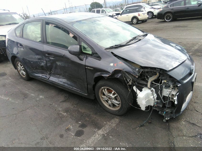 2011 TOYOTA PRIUS FOUR