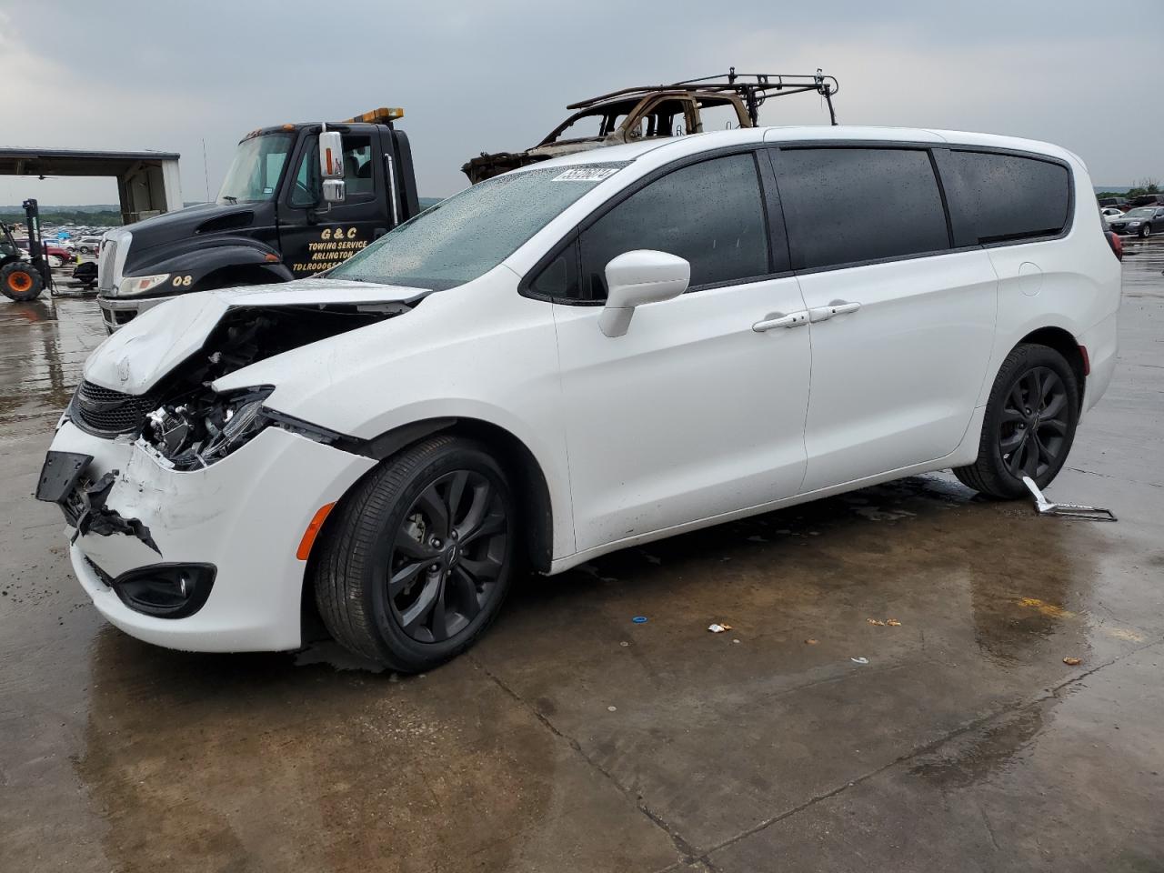 2020 CHRYSLER PACIFICA TOURING