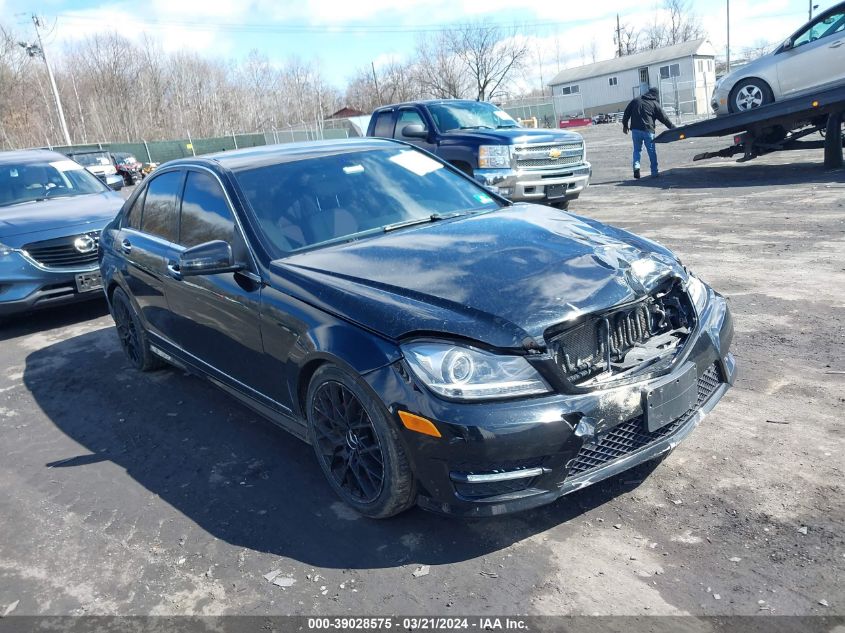 2012 MERCEDES-BENZ C 300 LUXURY 4MATIC/SPORT 4MATIC