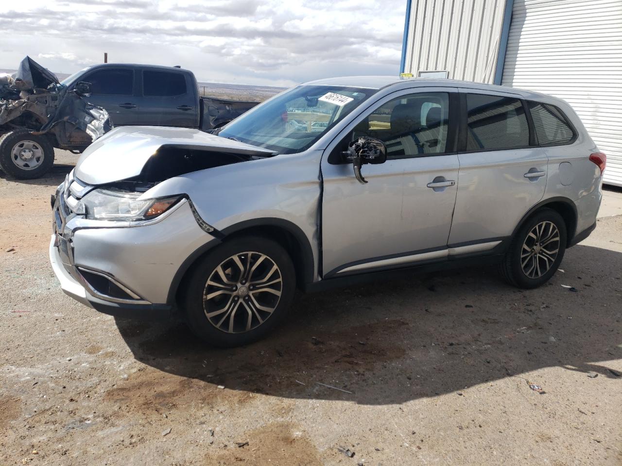 2017 MITSUBISHI OUTLANDER SE