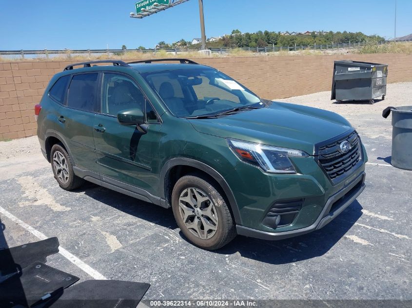 2022 SUBARU FORESTER PREMIUM