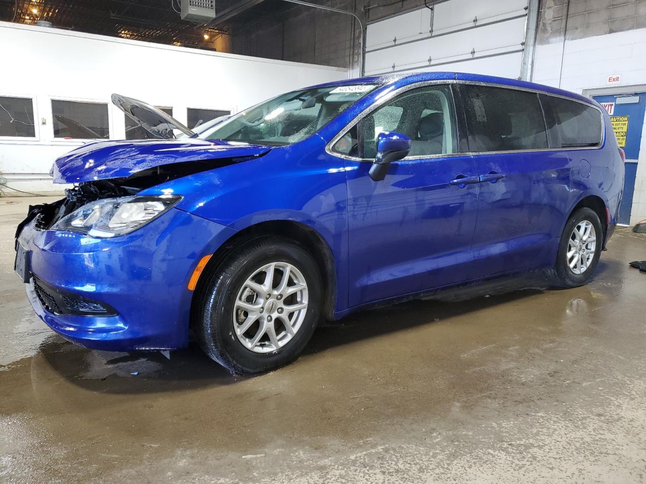 2021 CHRYSLER VOYAGER LX