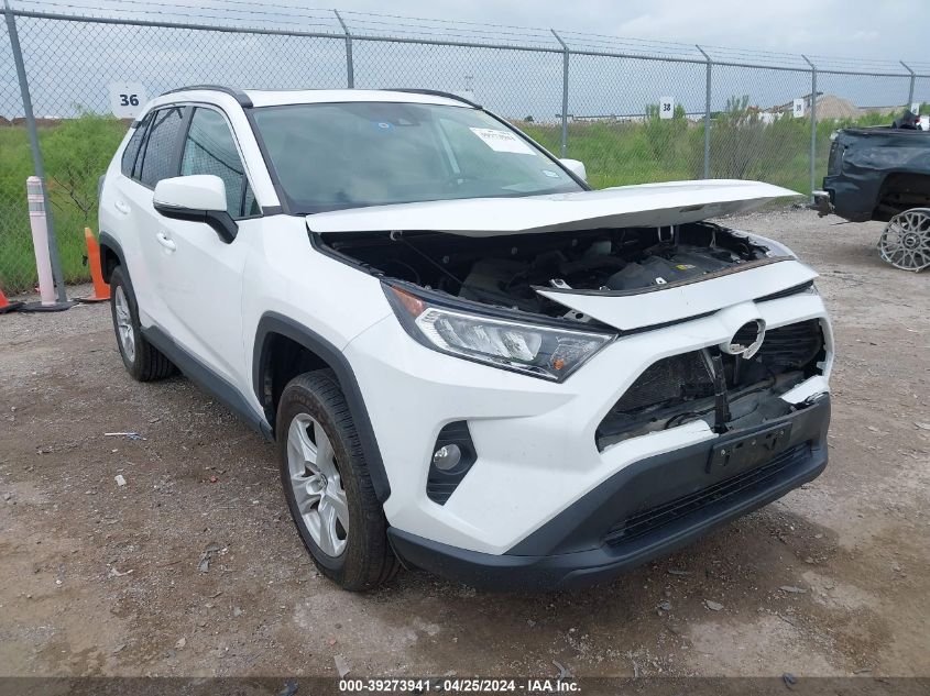 2020 TOYOTA RAV4 XLE