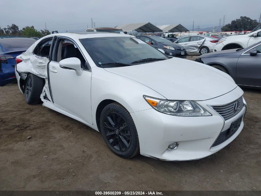 2015 LEXUS ES 300H